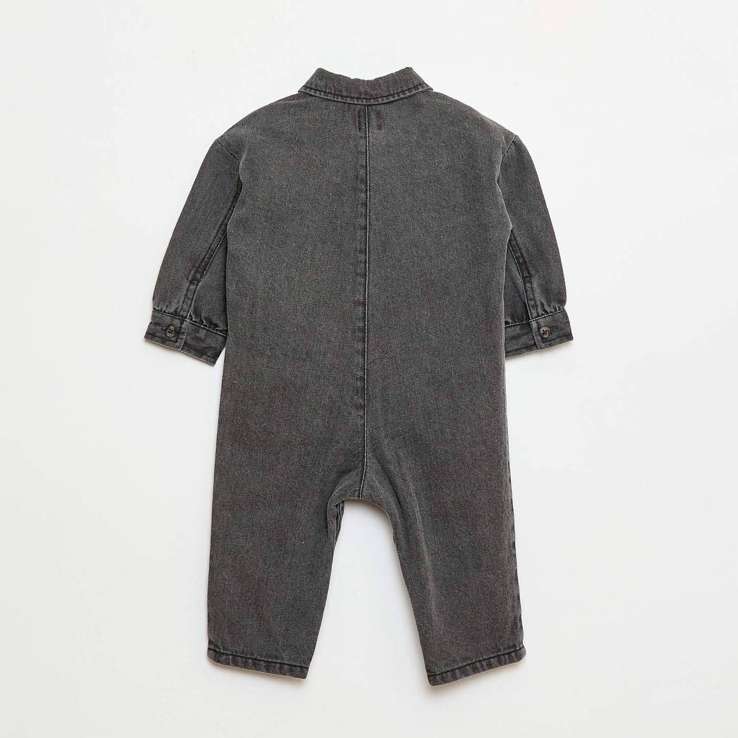 جمبسوت جينز طويل بفتحة أزرار باللون الرمادي