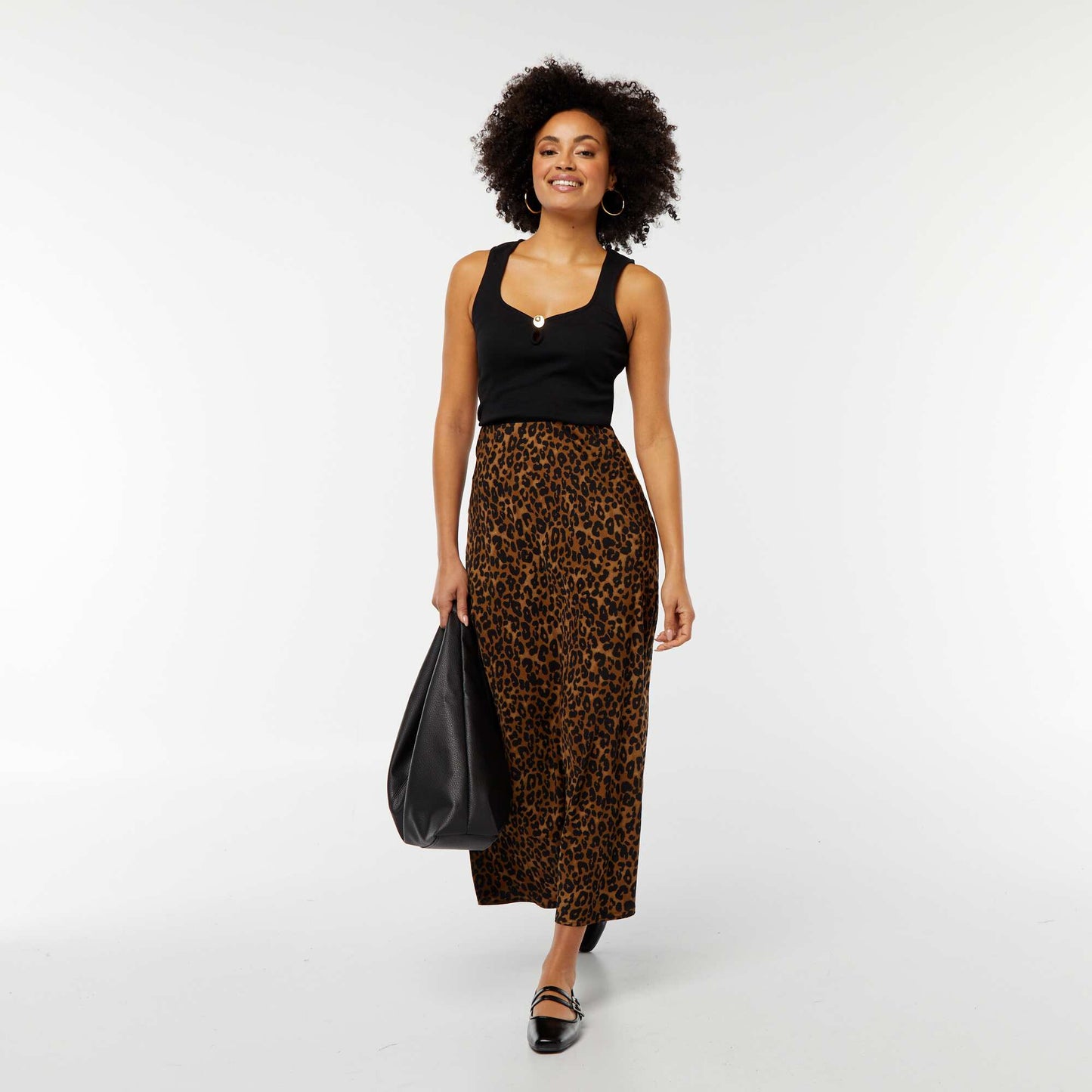 Sleeveless vest top with scoop neckline and fancy gold-coloured button BLACK