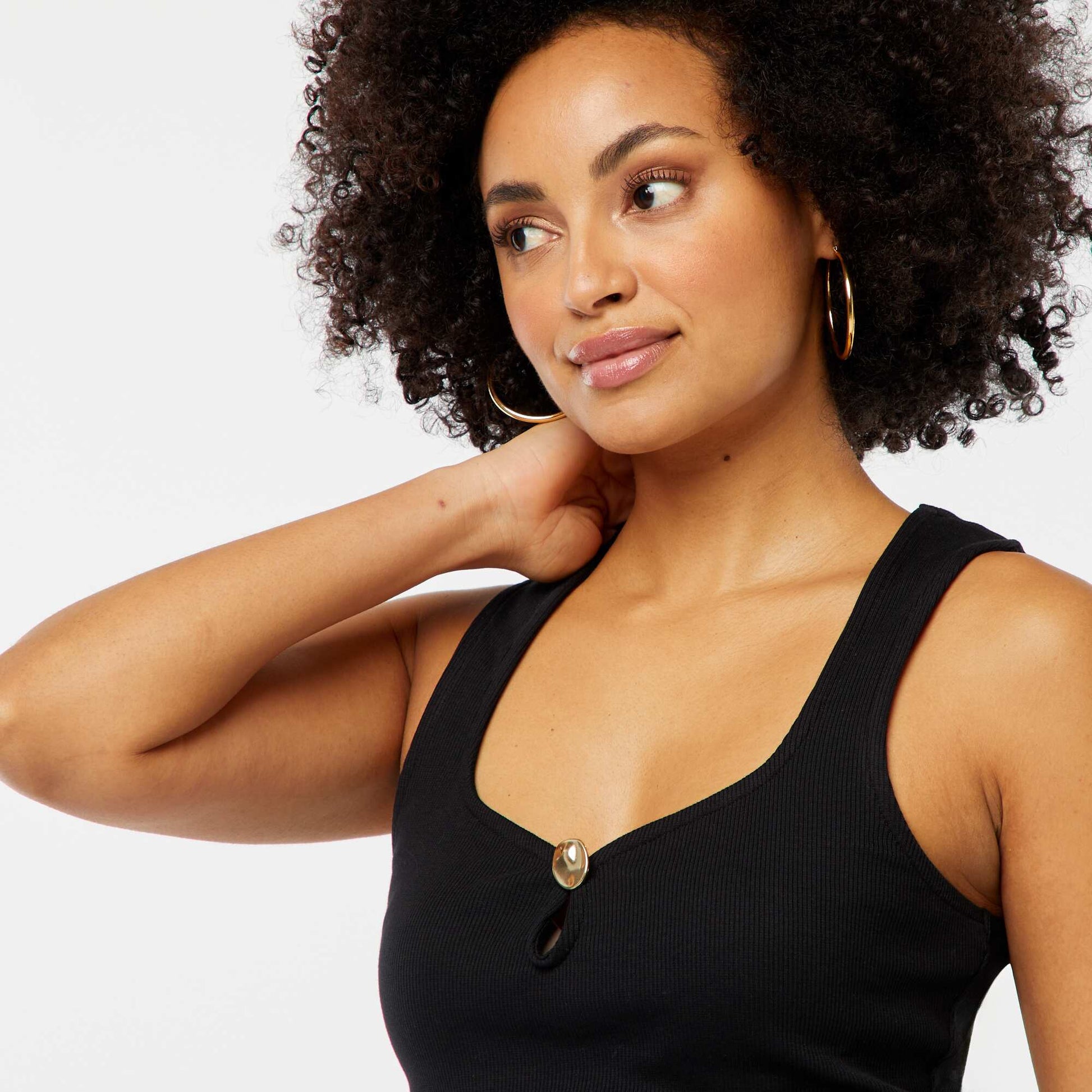 Sleeveless vest top with scoop neckline and fancy gold-coloured button BLACK
