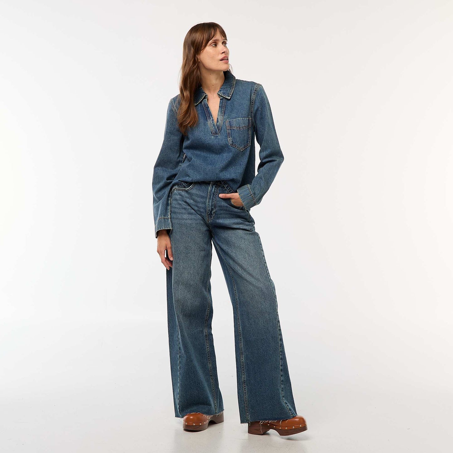 Wide Leg Jeans with Raw Hem BLUE