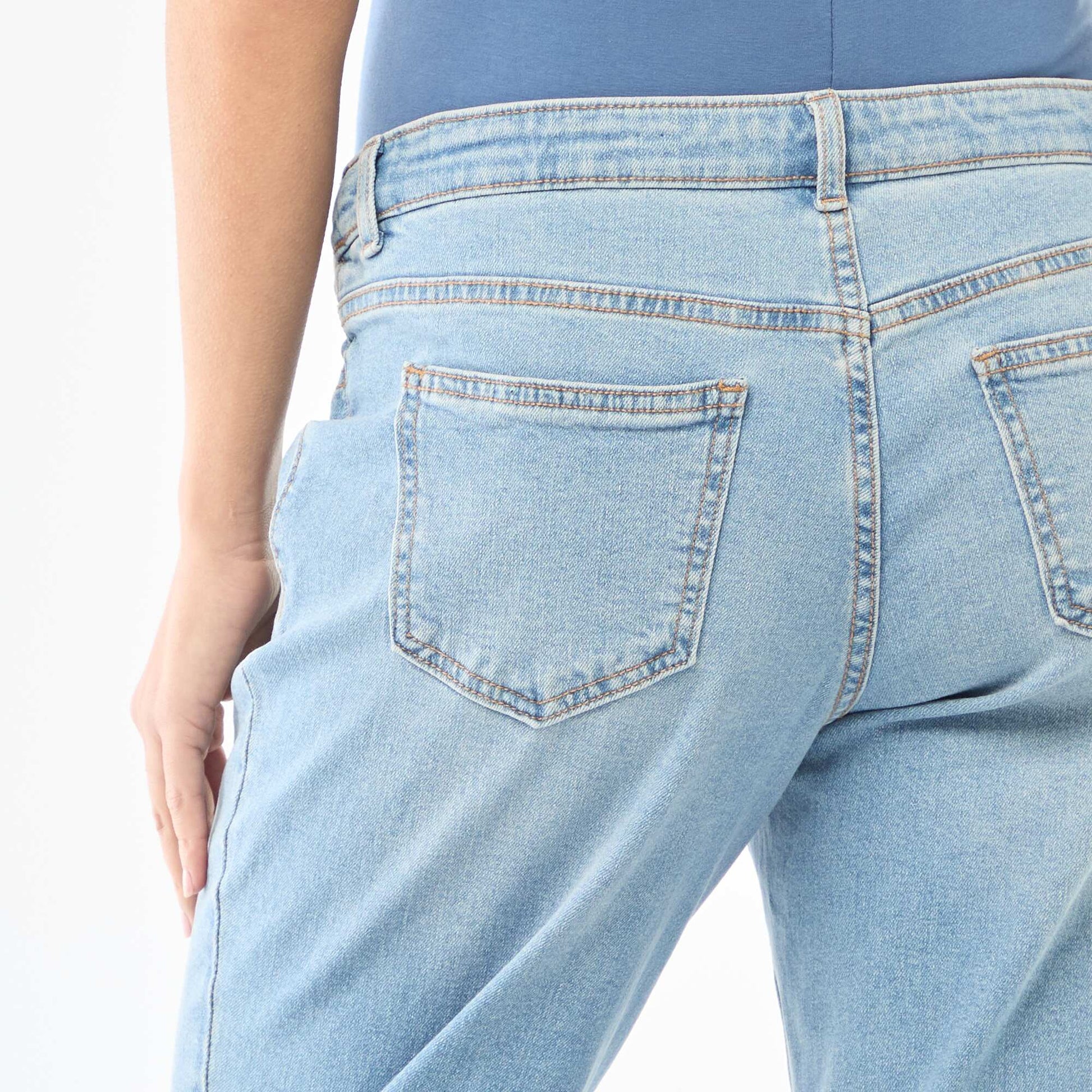 Maternity Mom Fit Jeans BLUE