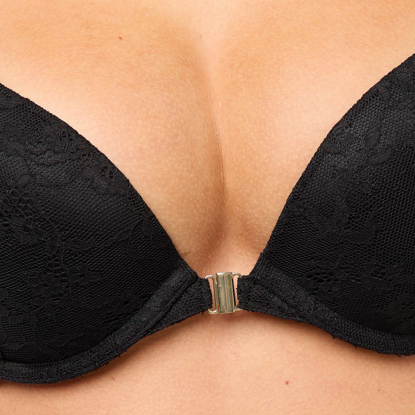 Lace Push-Up Bra with Racerback BLACK