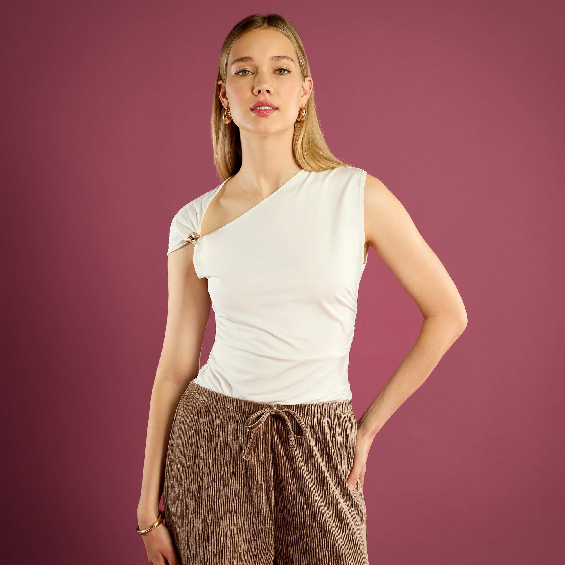 Twisted T-shirt with jewelled detail WHITE