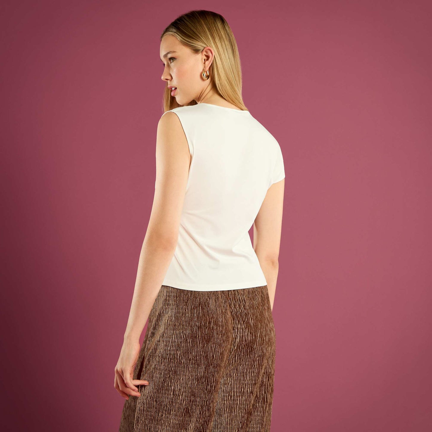Twisted T-shirt with jewelled detail WHITE