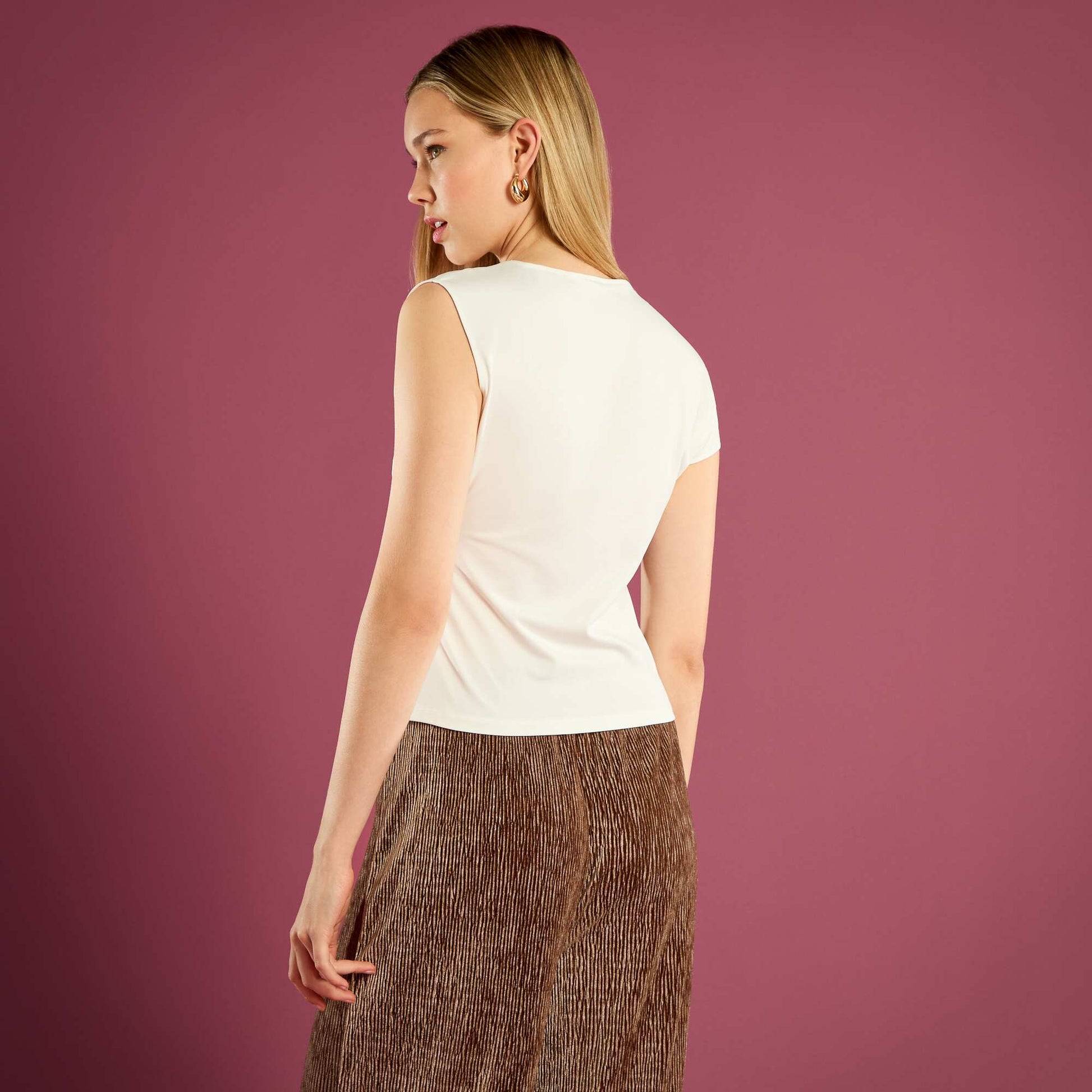 Twisted T-shirt with jewelled detail WHITE