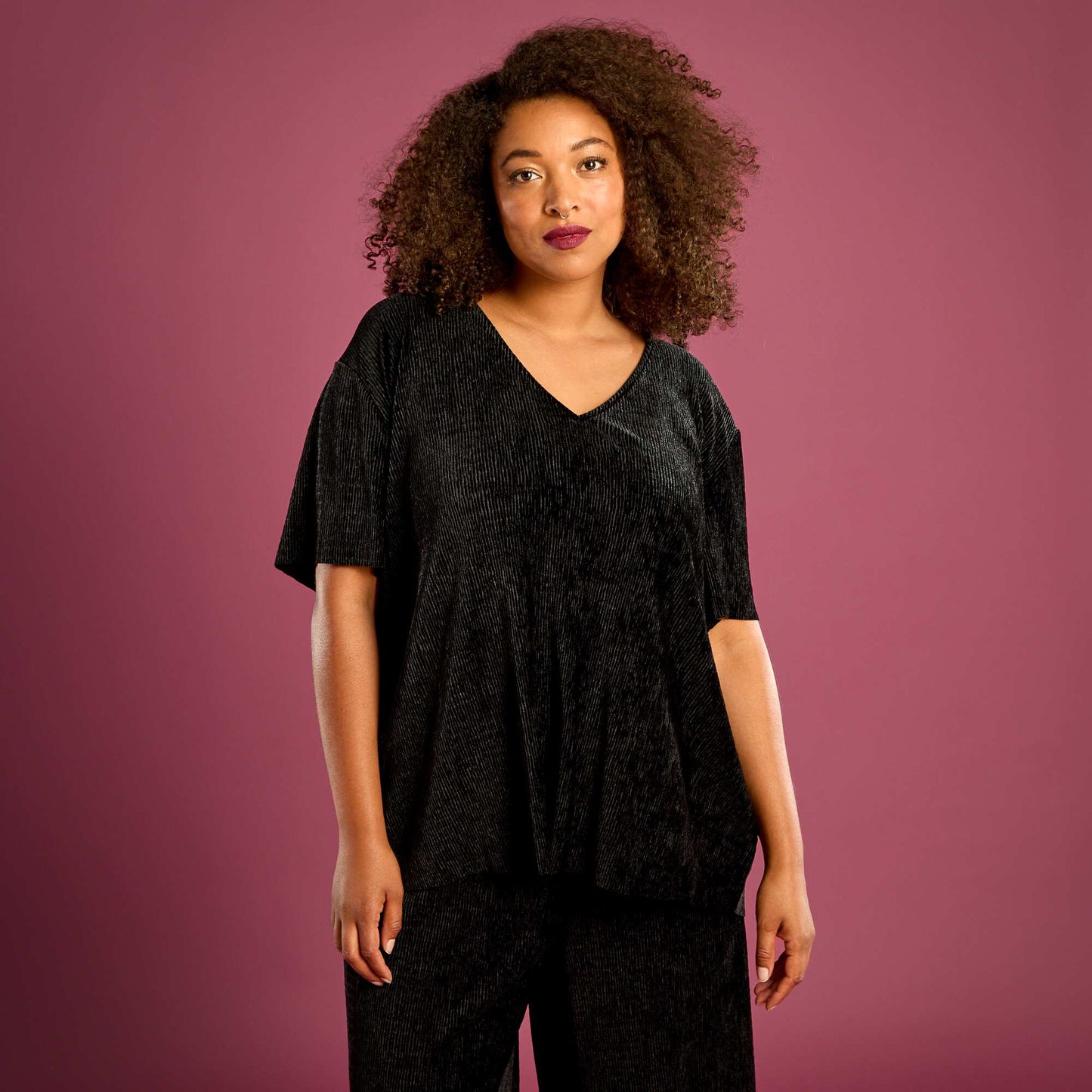 Short-Sleeve Corduroy T-shirt BLACK