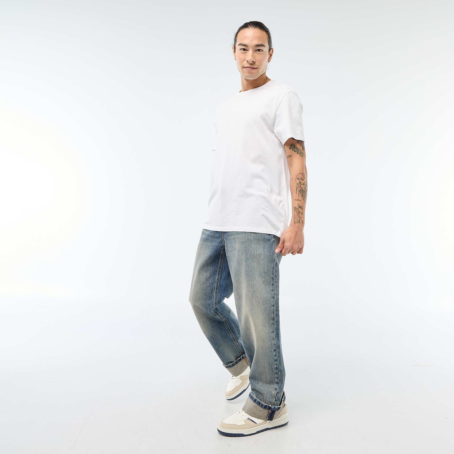 Regular Jeans with Cuffed Hem - L32 BLUE