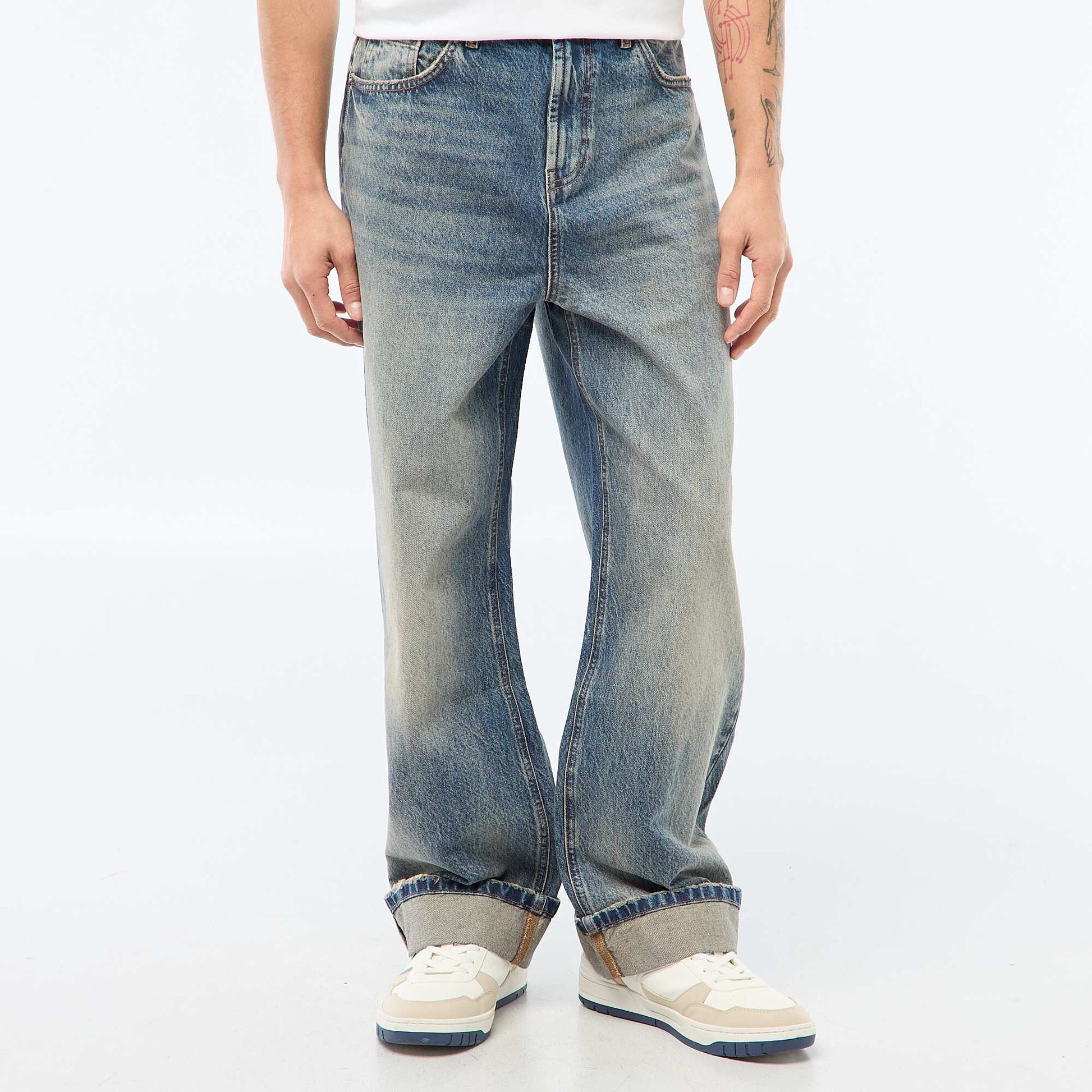Regular Jeans with Cuffed Hem - L32 BLUE