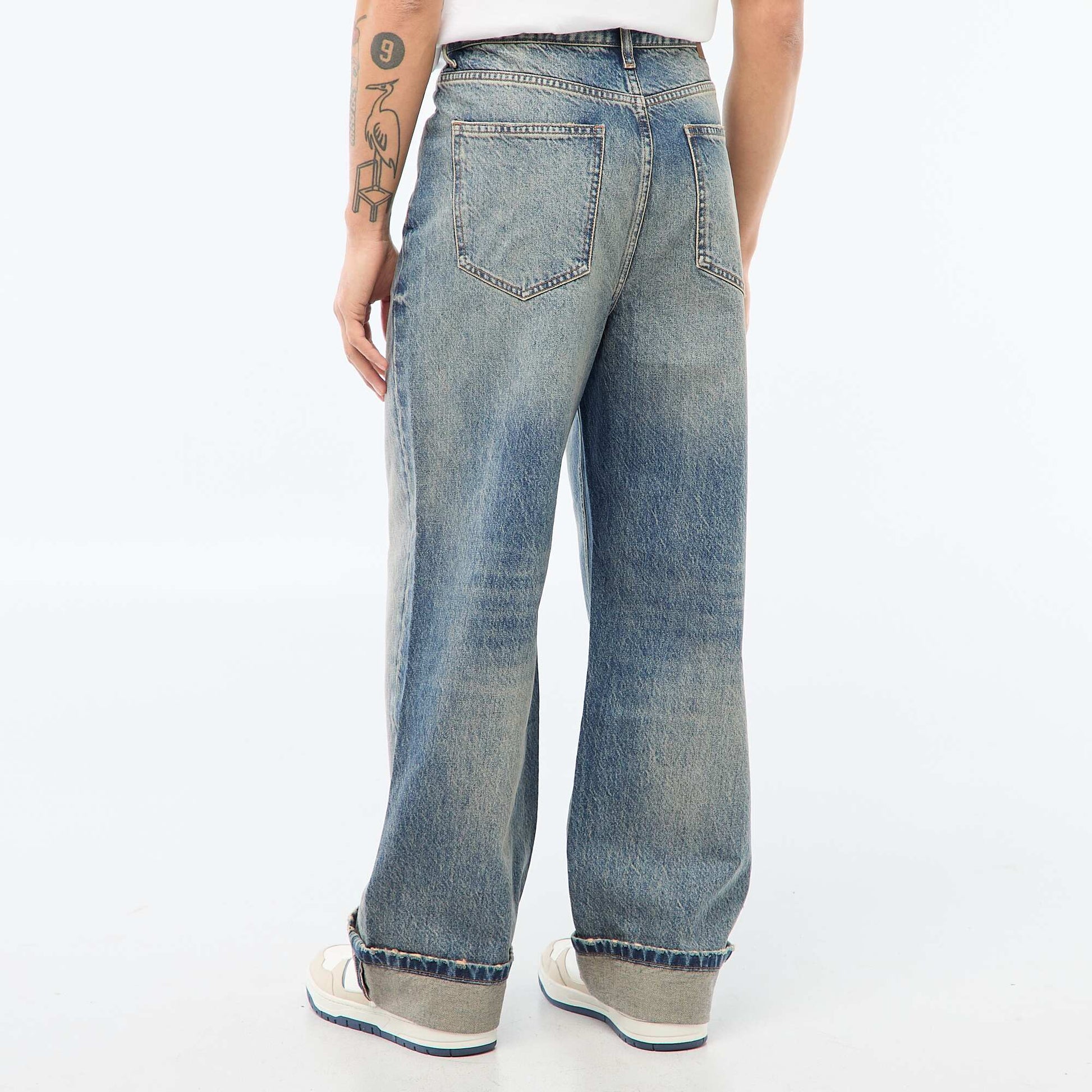 Regular Jeans with Cuffed Hem - L32 BLUE