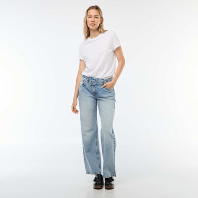 Wide-Leg High-Waisted Jeans with Asymmetric Belt BLUE