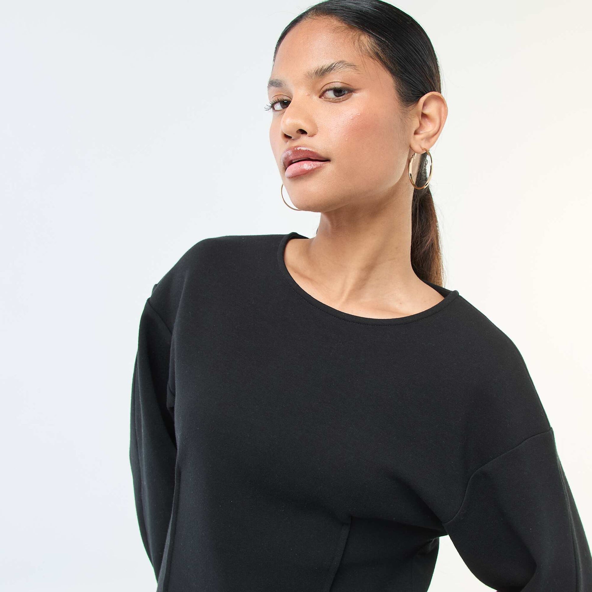 Peplum Sweatshirt with Round Neck BLACK