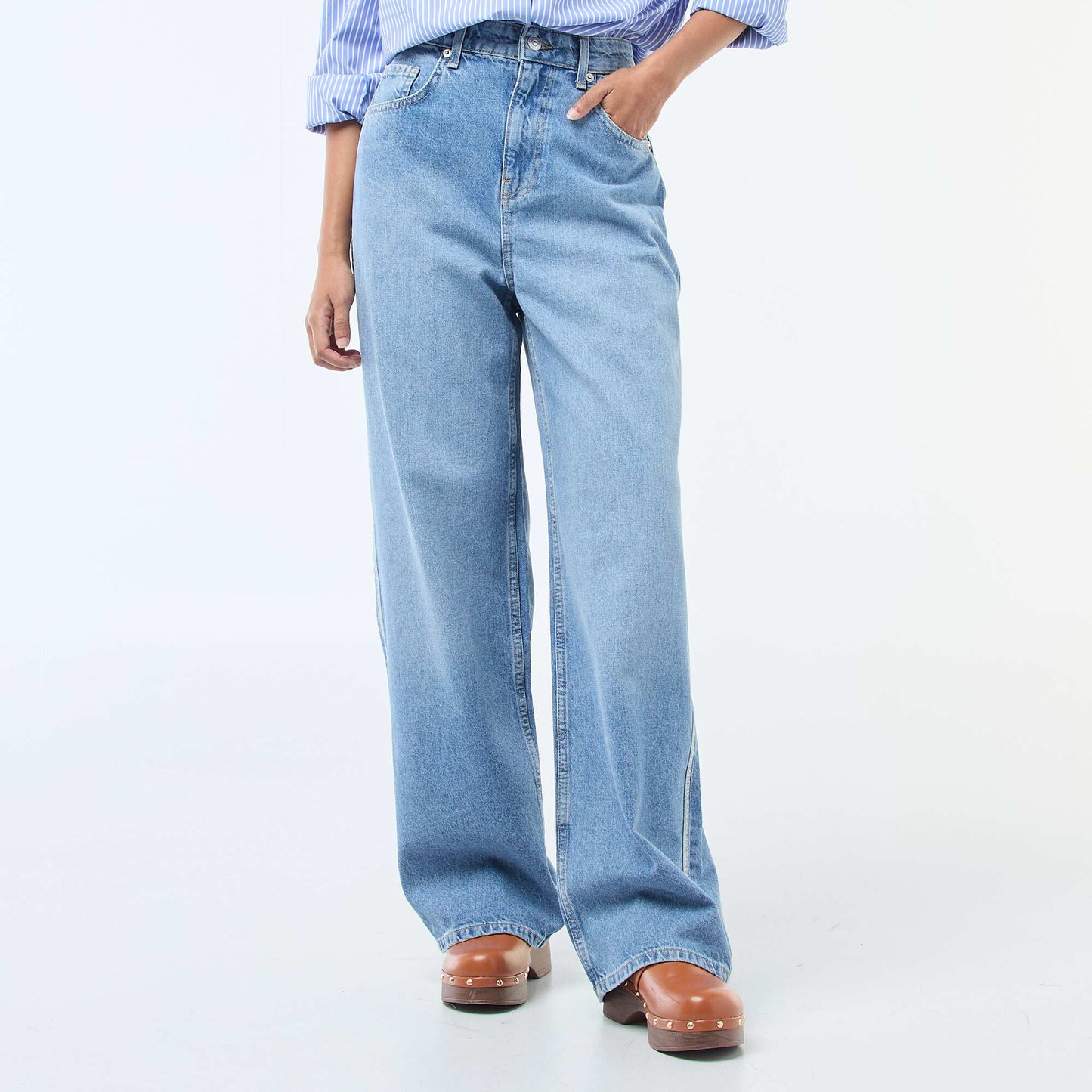 Low-Rise Baggy Jeans BLUE