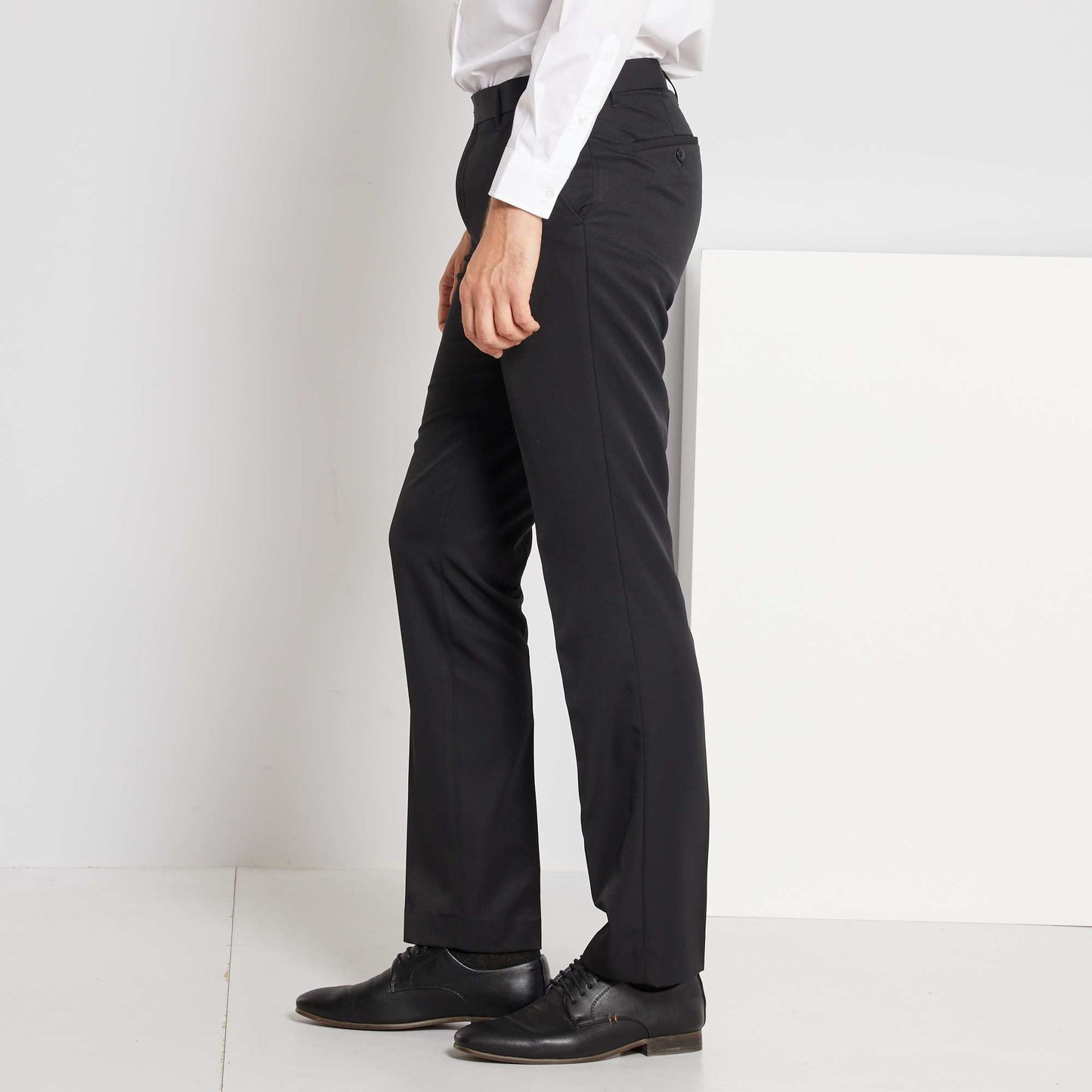 Straight-cut suit trousers black