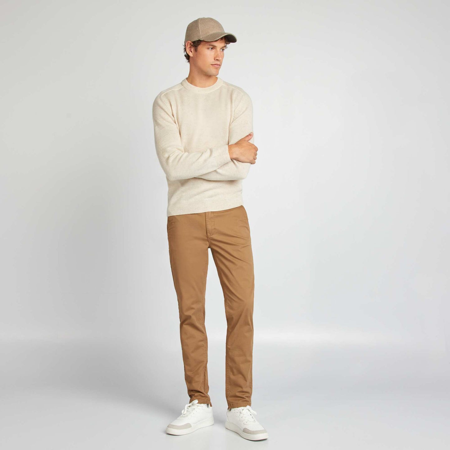 Slim-fit chinos BROWN