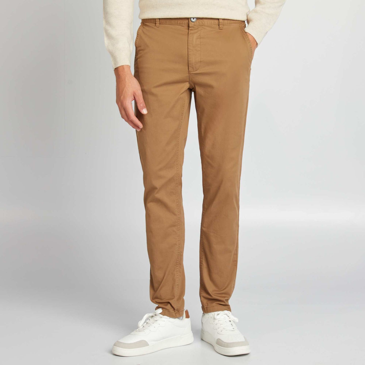 Slim-fit chinos BROWN