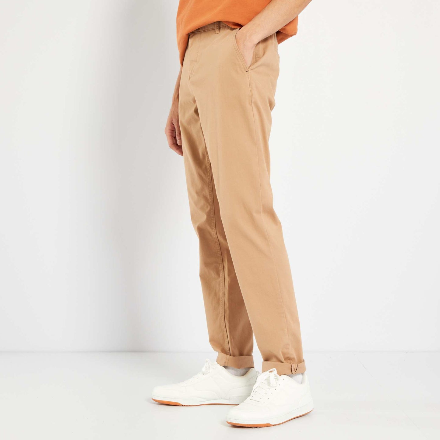 Slim-fit chinos beige