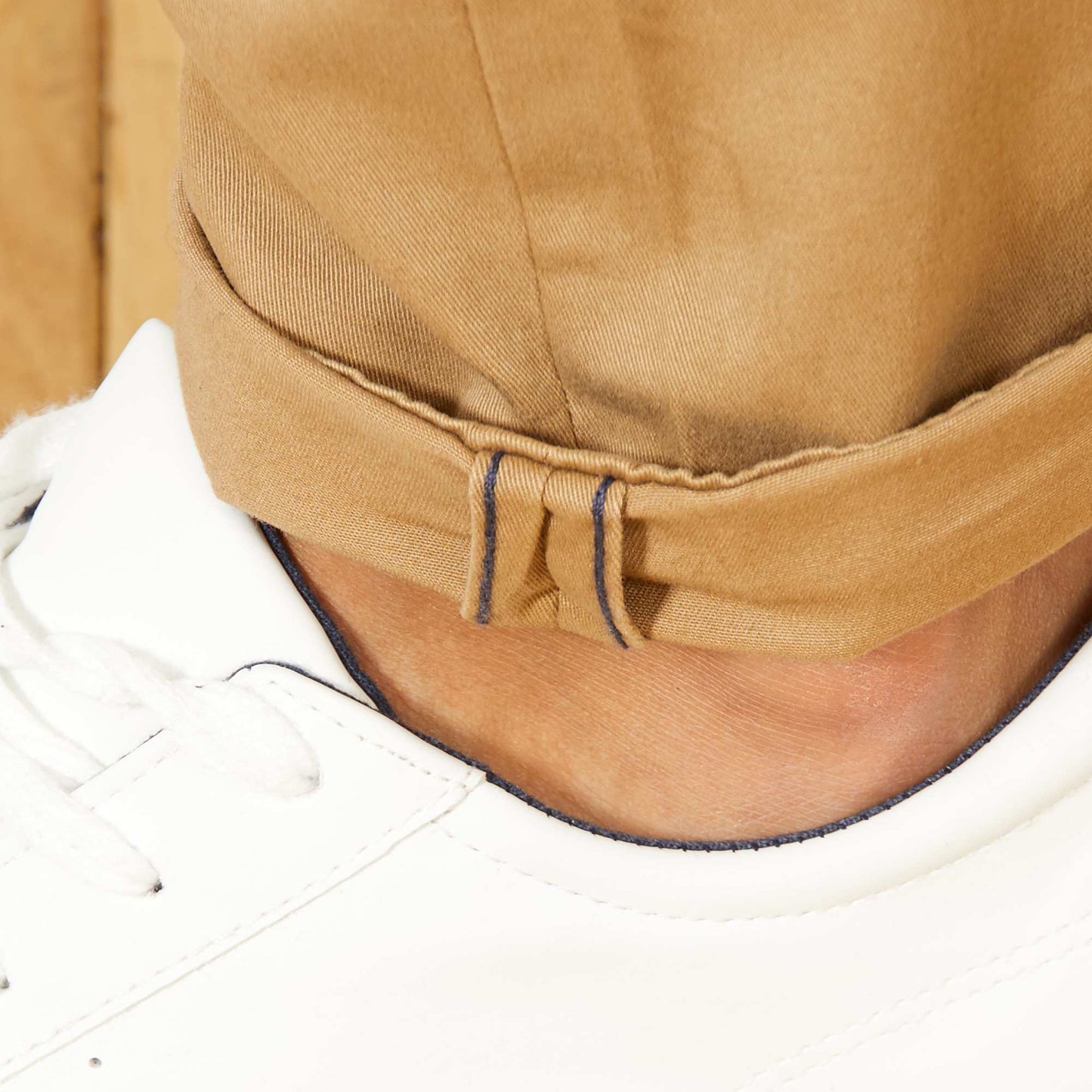 Slim-fit chinos beige