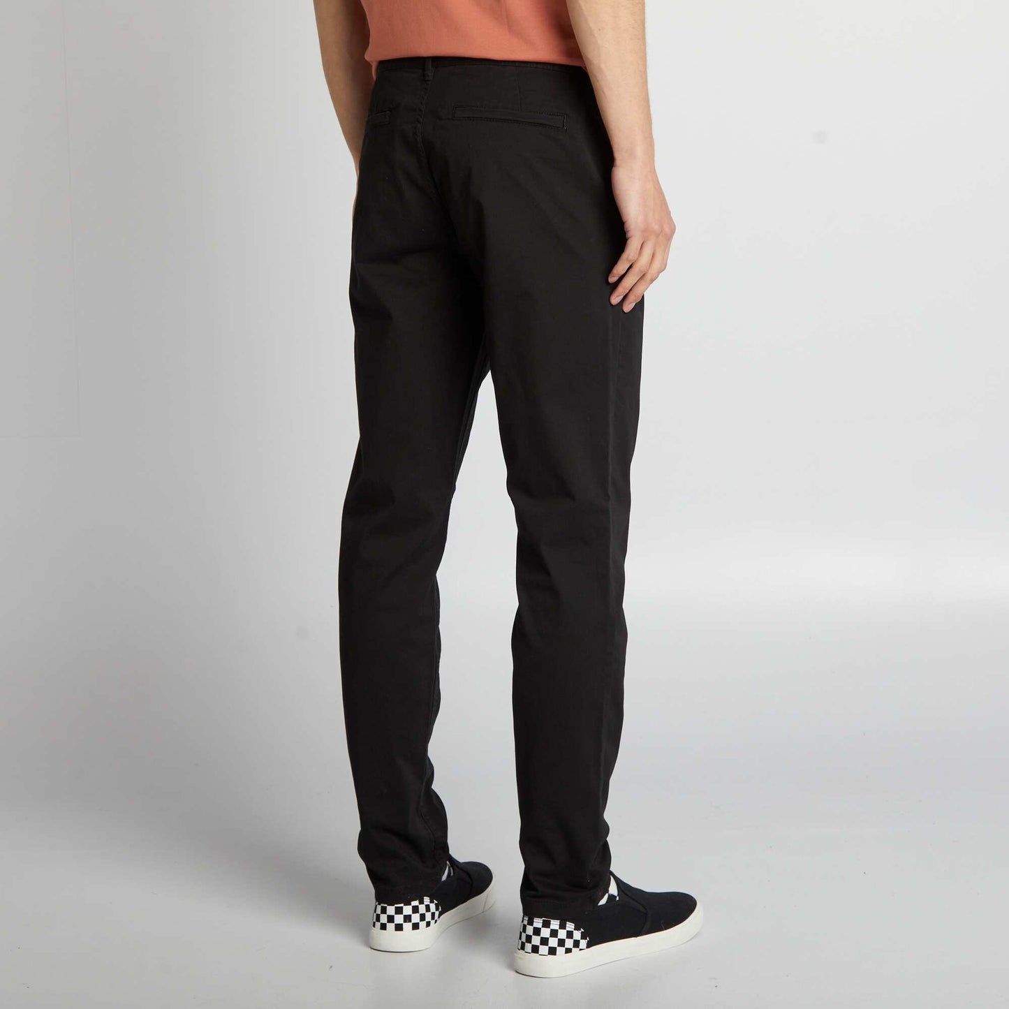 Slim-fit chinos black