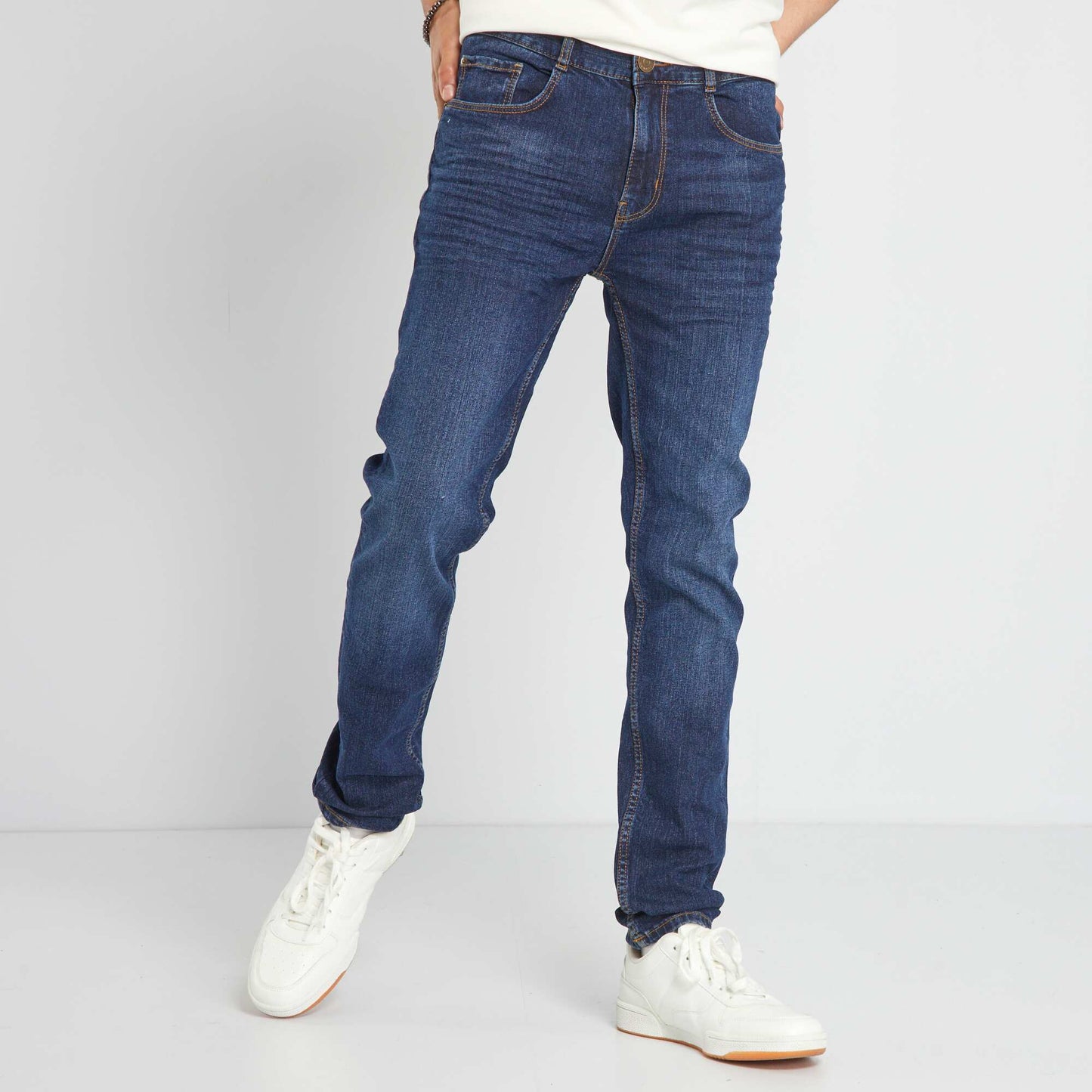 Eco-design slim-fit jeans raw