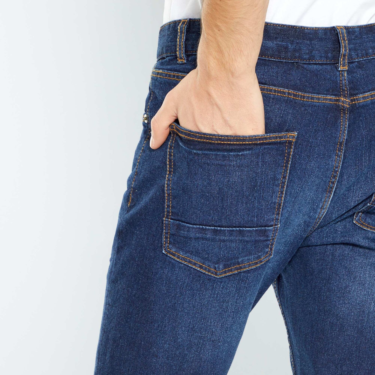 Eco-design slim-fit jeans raw