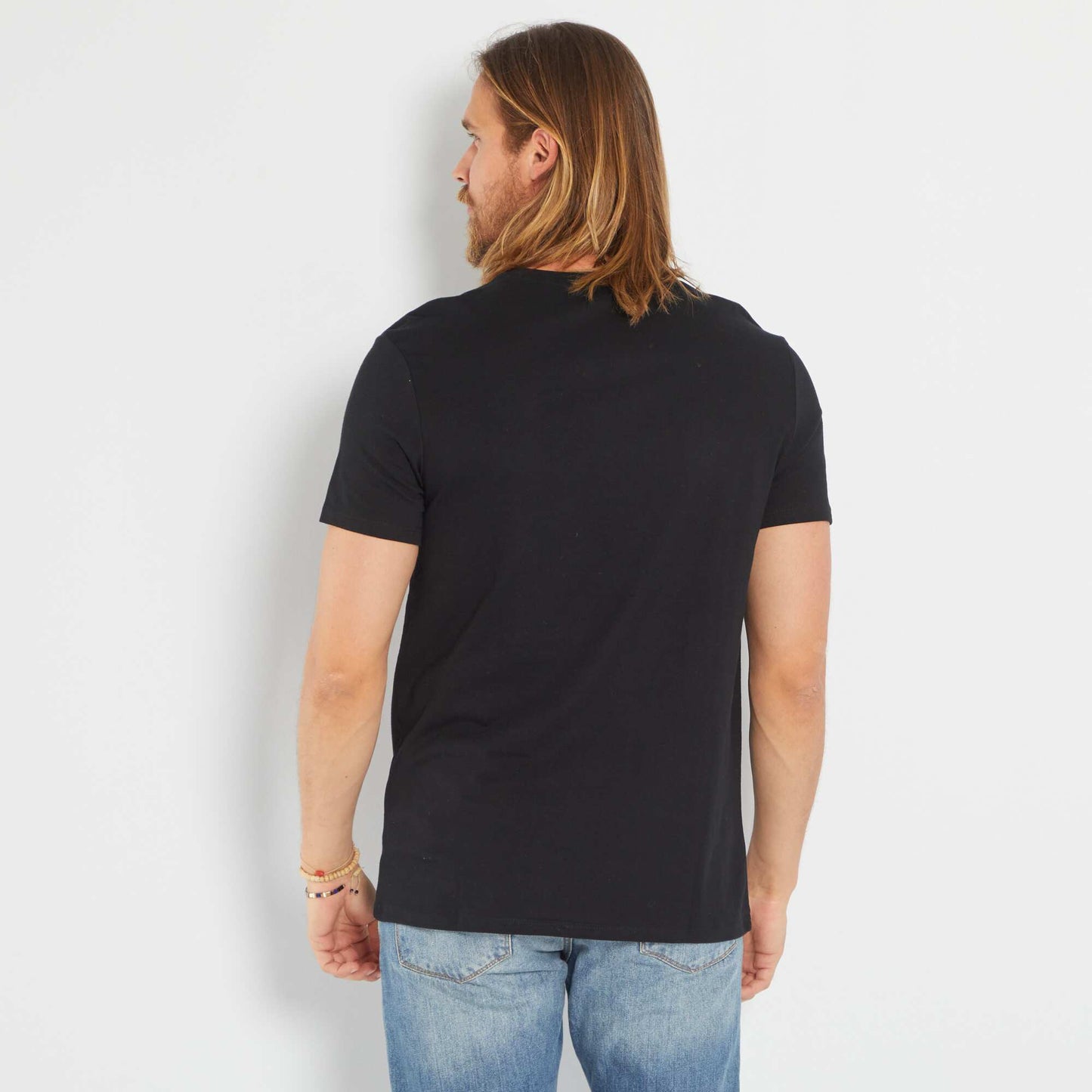 Regular cotton V-neck T-shirt black