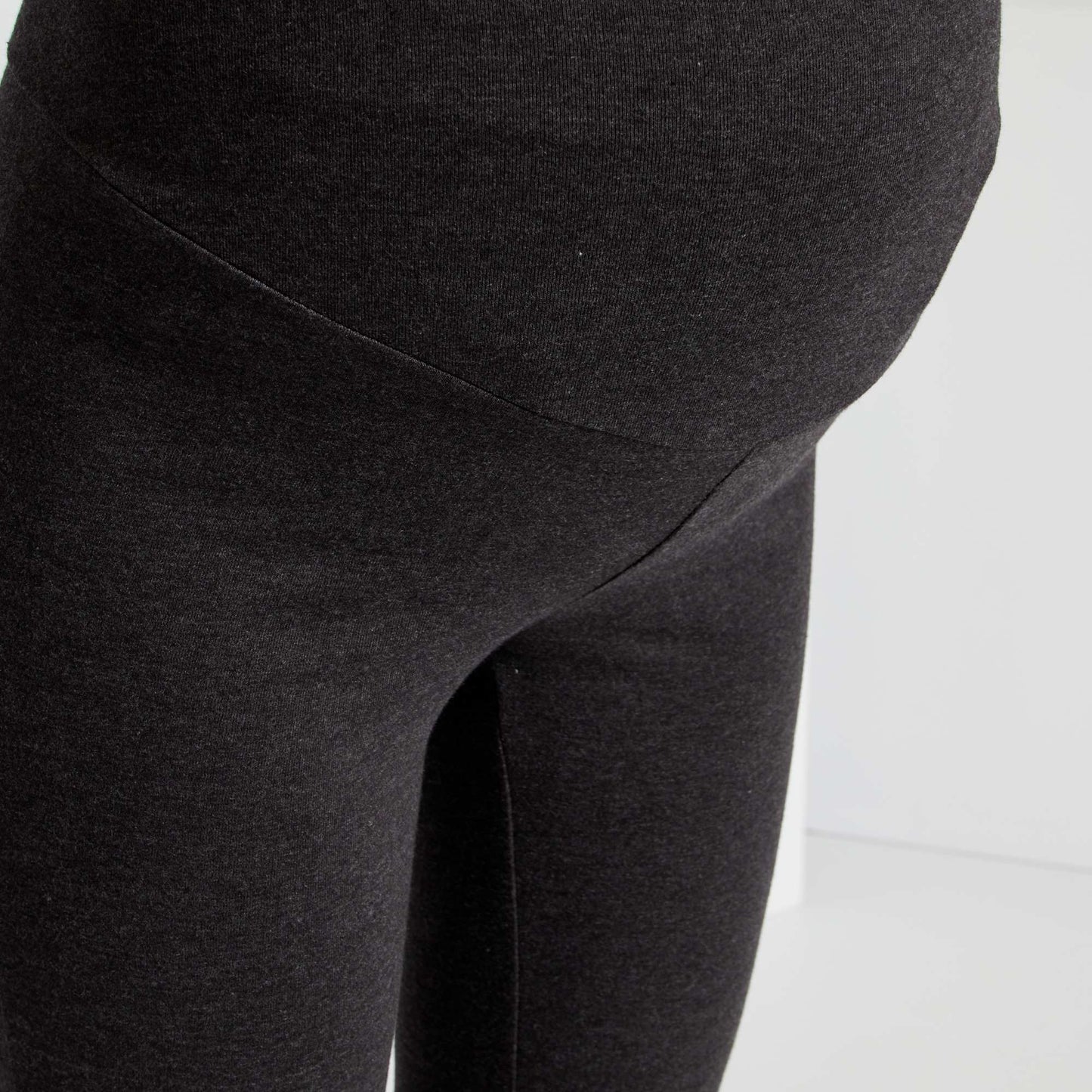 Stretch knit maternity leggings GREY