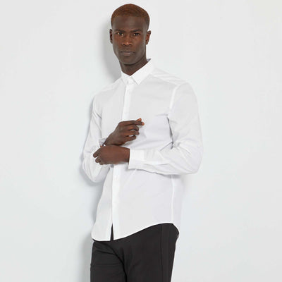 Straight white shirt White