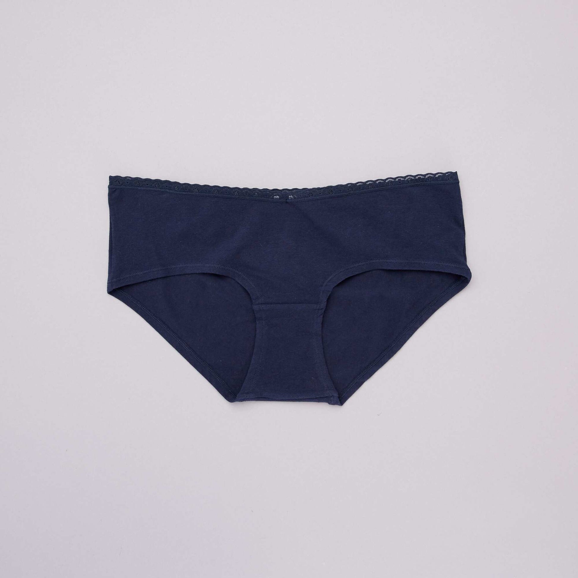 Pack of 3 maternity boy shorts white