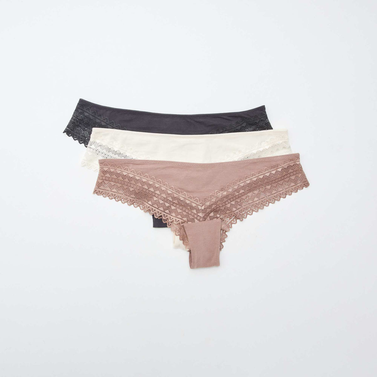 Pack of 3 Cotton and Lace Thongs PINK