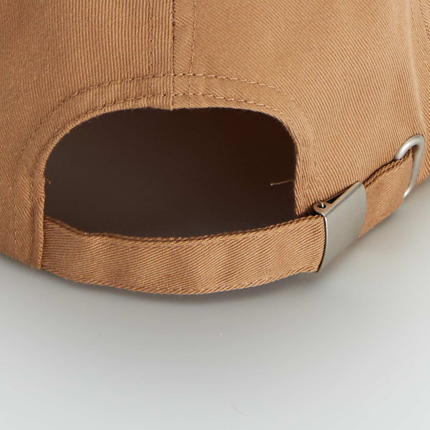 Plain canvas cap brown