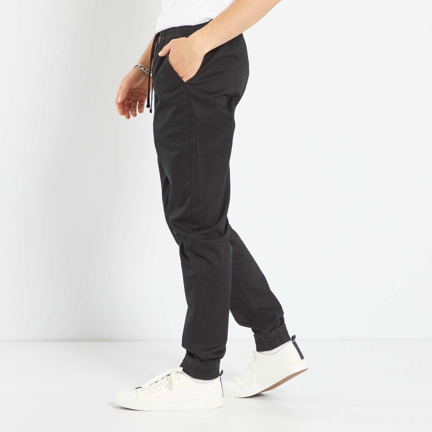 Jogger-style trousers Black