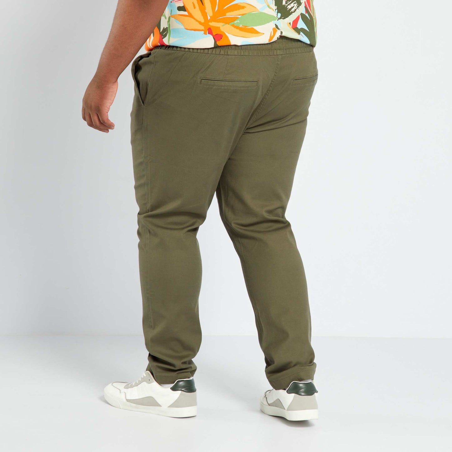 Slim-fit chinos KHAKI