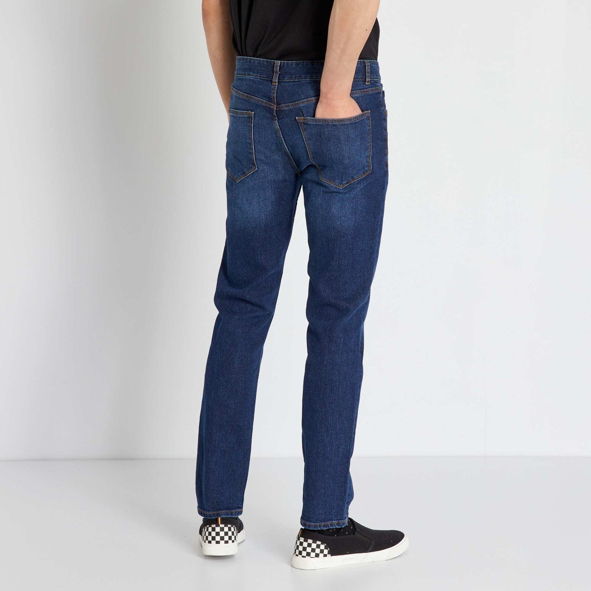 بنطلون جينز مطاطي بقصّة Slim Fit L34 باللون الأزرق