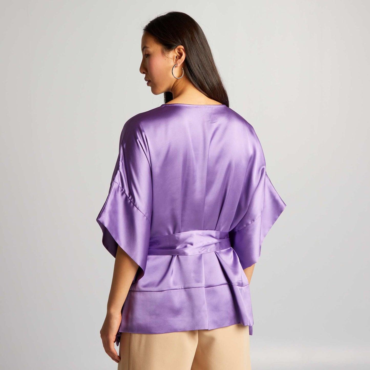 Sleeveless plain satin-effect blouse PURPLE